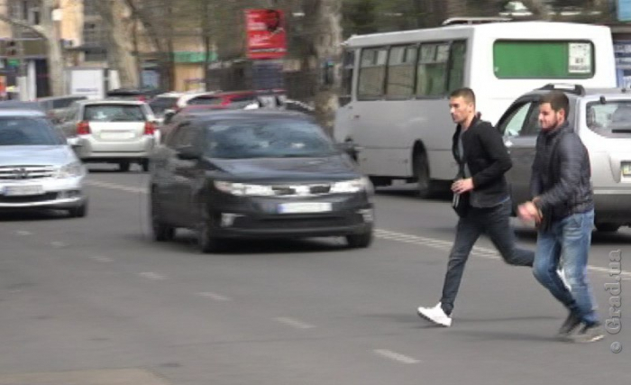 Операция «Пешеход»: в Одессе ловили нарушителей