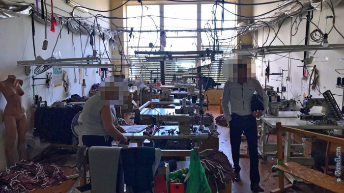 В Одессе выявлен цех по пошиву «брендовой» одежды