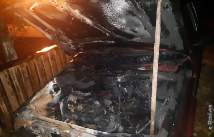 У жителя Одесской области сгорели три автомобиля
