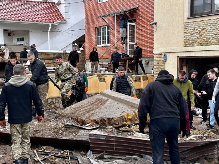 восстановительные работы после непогоды 30 сентября