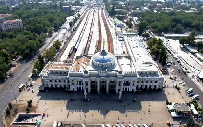 Железнодорожный вокзал Одессы отметили знаком отличия