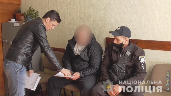 Пятеро рецидивистов похитили 23-летнего жителя области