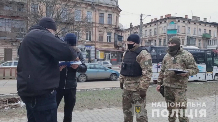 Иностранец с гранатой гулял по Одессе