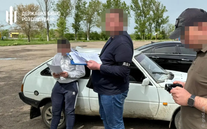 В Одесской области задержали пограничника за продажу разрешительных документов 