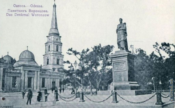 памятник М. С. Воронцову