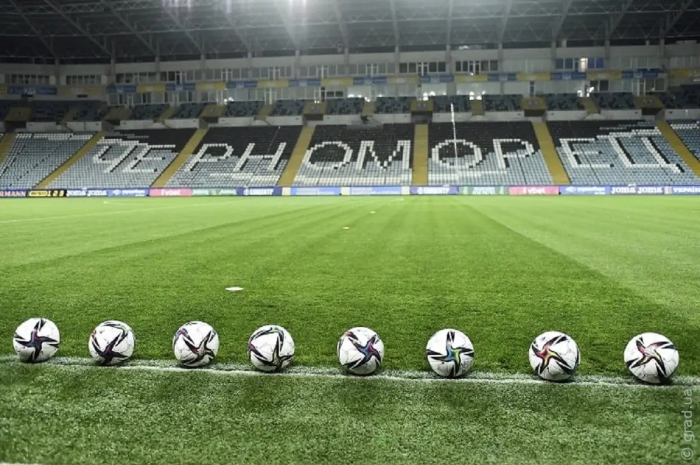 «Черноморец» получил разрешение на проведение матчей с болельщиками