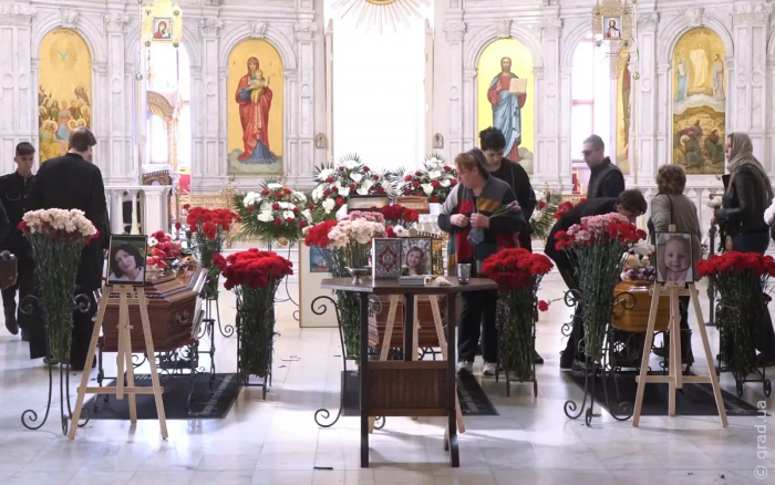 В Одессе простились с погибшими в результате ракетного удара
