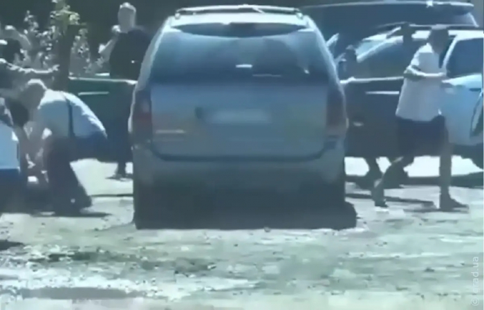 Ухилісти намагався виїхати з України, сховавшись у багажнику автомобіля