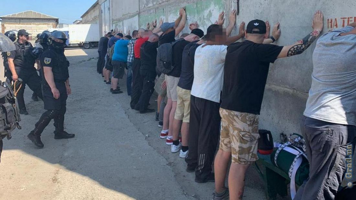 Обстоятельства инцидента на складе в Одессе выясняет полиция