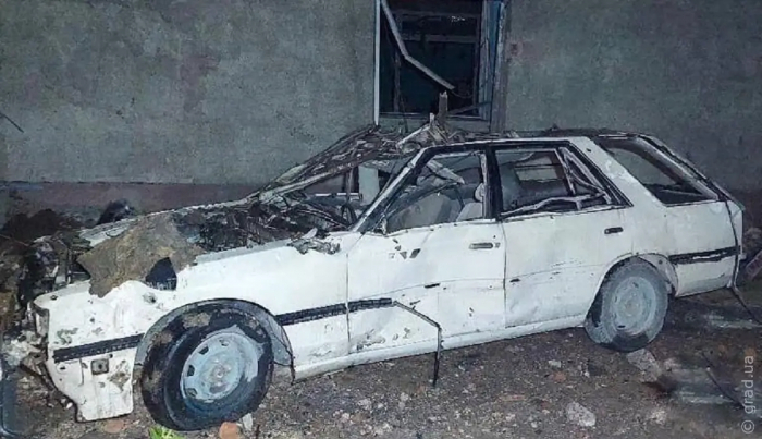Поліцейські показали наслідки вечірнього ракетного удару по Одещині