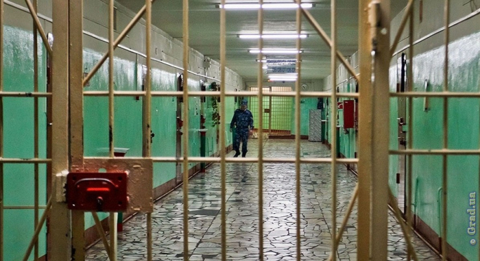 Прокуратура расследует попытку самоубийства несовершеннолетнего  в Одесском СИЗО
