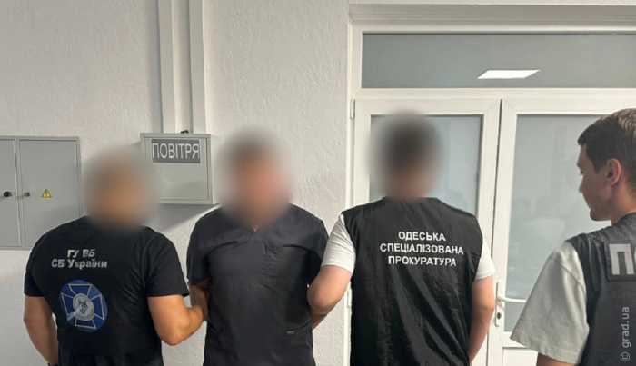 задержание врача