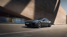 Porsche Panamera: характеристики, дизайн, интерьер – все, что нужно знать перед покупкой