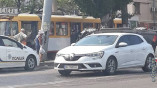 В Одессе джип влетел в трамвайную остановку