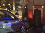 В Одессе легковушка влетела в пожарную машину
