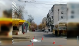 В Одессе под трамваем погибла пожилая женщина
