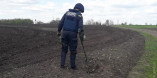 Десятиліття знадобляться щоб очистити українську землю від мін