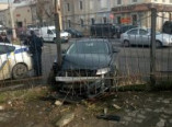 На Пересыпи гонщик на Audi влетел в забор (фото)