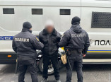 запускал фейерверки в комендантский час