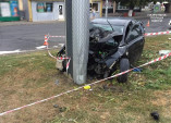 В Одессе автомобиль влетел в столб
