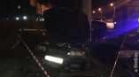 BMW на большой скорости врезался в столб: двое погибших и один в больнице