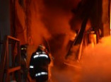 Из горящей квартиры одесские спасатели вынесли трех человек