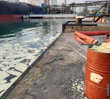 В порту «Южный» авария на судне привела к разливу пальмового масла