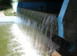 Пруд в парке Победы заполняют водой (фото)