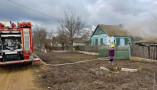 При пожаре в Одесской области пострадали мать и дочь