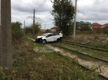 В Совиньоне автомобиль врезался в электроопору