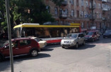 В Одессе столкнулись троллейбус и автомобиль