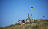 На острове Змеиный подняли украинский флаг