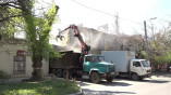 На проспекте Шевченко начат демонтаж жилого дома