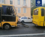 В Одессе столкнулись два маршрутных такси