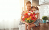 Что подарить на 8 марта маме: 5 идей для подарков