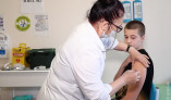 COVID-19: кому необхідно вакцинуватися насамперед