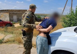Житель Белгорода-Днестровского давал взятку пограничнику, чтобы тот пропустил через границу