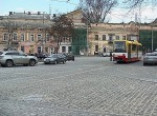 Возобновляется движение транспорта через Тираспольскую площадь (фото)
