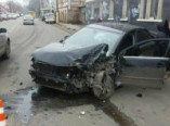 В аварии возле Морвокзала пострадал водитель иномарки (фото)