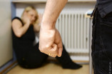 Домашнє насильство: як захистити себе та куди звертатися