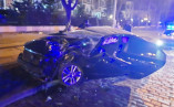 ДТП на Французском бульваре: Hyundai Sonata врезался в дерево