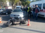 В результате аварии пострадал водитель мотоцикла (фото)