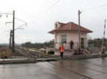 Поезд протаранил авто в Одесской области