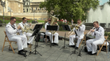 Музыканты ВМФ США играли джаз в центре Одессы