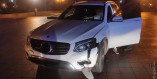 Пьяный водитель устроил гонки и сломал ограждения на Думской площади