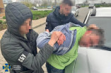 Затримано чоловіка, який передавав ворожим спецслужбам дані про оборону одеських заводів