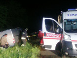 ДТП в Беляевке: водителя зажало в автомобиле