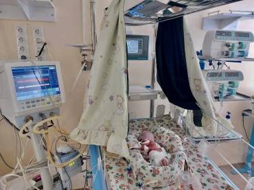 Одесские врачи провели операцию на сердце у ребенка с весом при рождении 660 грамм