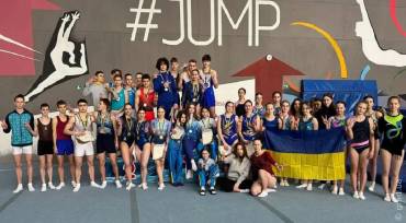 Команда одеських батутисток завоювала золото Кубка України