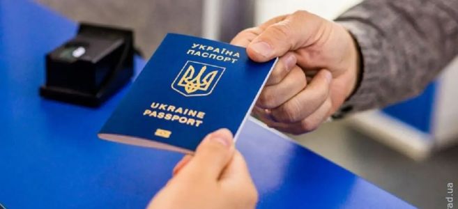Призывники смогут получить паспорта только в Украине